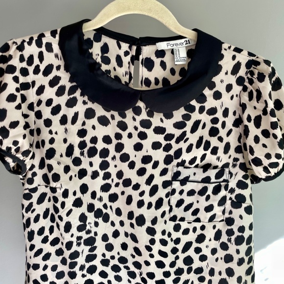 Patterned Top - Picture 7 of 7